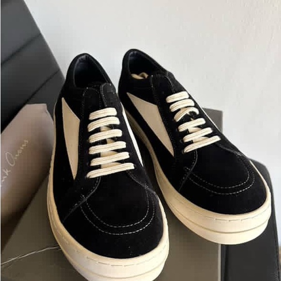 Rick Owens Black and Cream Sneakers - Picture 3 of 4